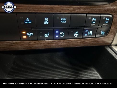 Used 2014 RAM 1500 Laramie w/ Convenience Group image 24