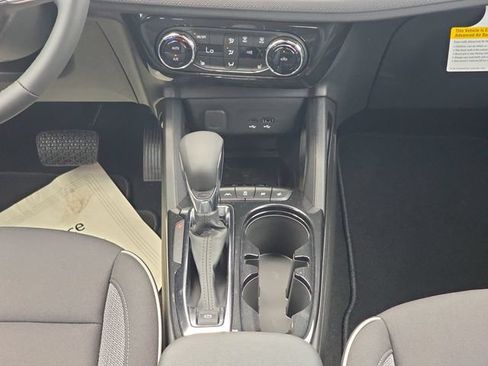 New 2026 Chevrolet TrailBlazer LT w/ Convenience Package FWD image 11