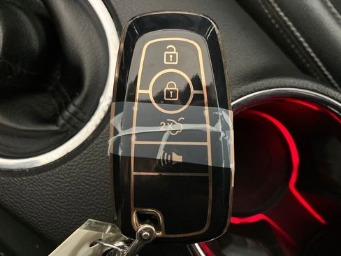 Used 2015 Ford Mustang GT Premium image 34