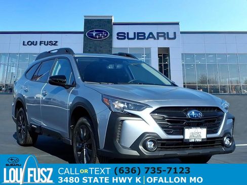 Certified 2025 Subaru Outback Onyx Edition image 1