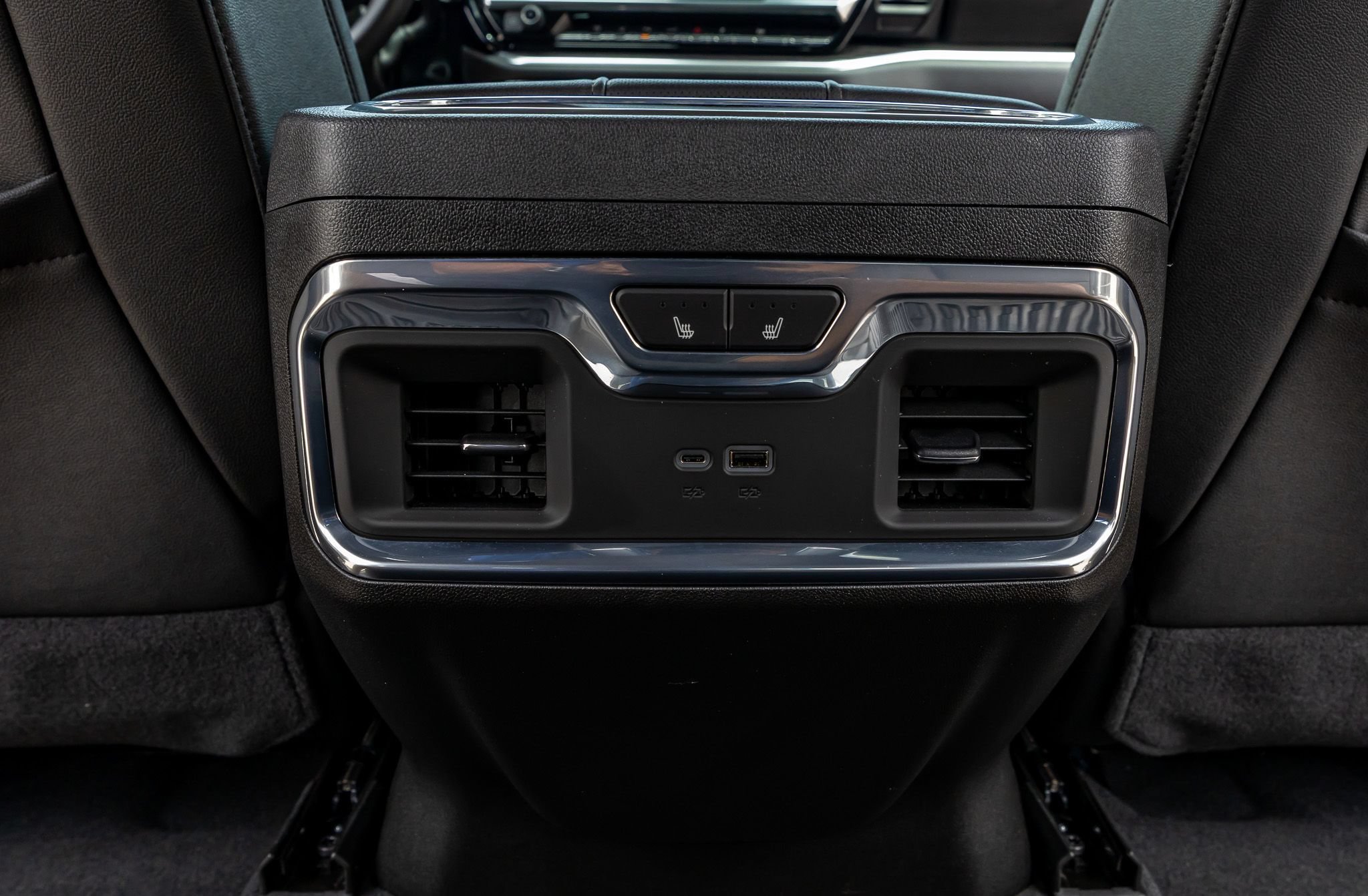 Used 2026 Chevrolet Silverado 3500 LTZ w/ LTZ Texas Edition AWD/4WD image 33