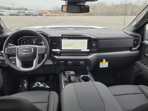 New 2026 GMC Sierra 1500 SLT w/ SLT Premium Package image 18