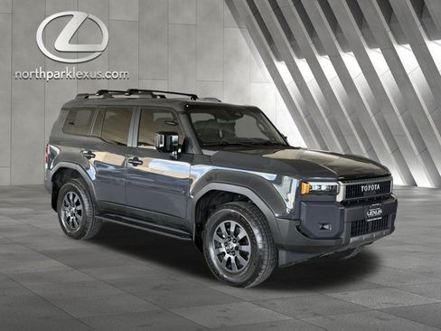 Used 2025 Toyota Land Cruiser w/ Premium Package AWD/4WD image 5