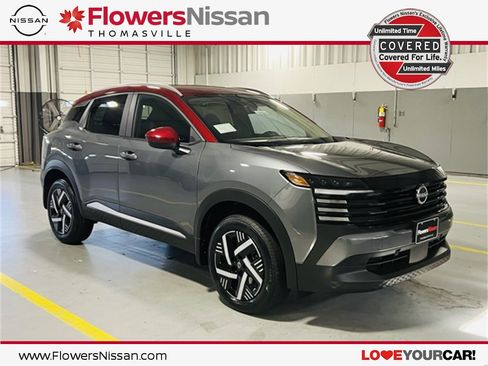 New 2026 Nissan Kicks SV image 1