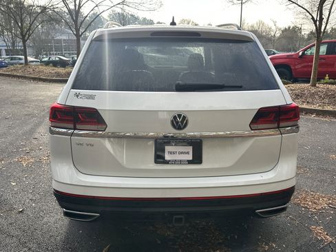 Used 2022 Volkswagen Atlas SE image 6
