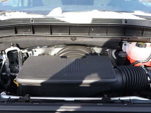 New 2026 GMC Sierra 1500 SLE image 18