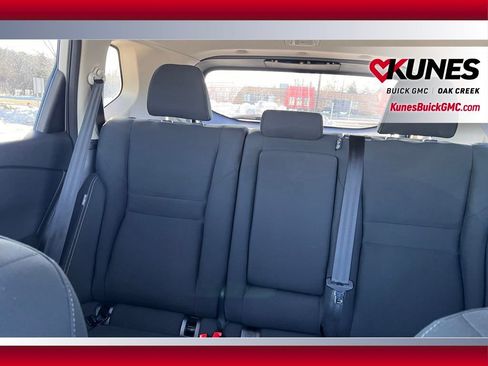 Used 2024 Nissan Rogue S image 25