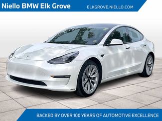Used 2022 Tesla Model 3 Long Range video 1