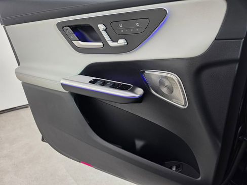 New 2026 Mercedes-Benz GLC 300 image 18