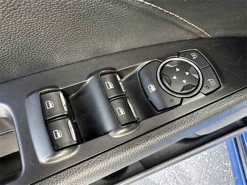 Used 2018 Ford Fusion Titanium image 28