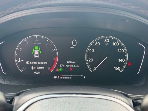 Used 2023 Honda Civic Sport image 29