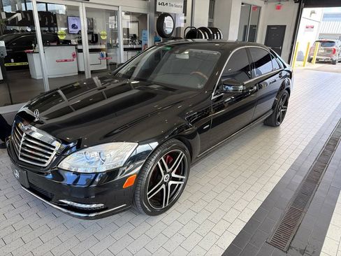 Used 2012 Mercedes-Benz S 550 image 3