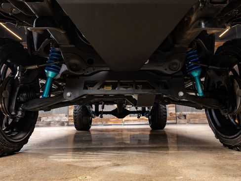 Used 2018 Chevrolet Silverado 1500 LT w/ Texas Edition image 15