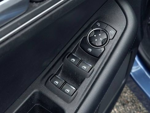 Used 2024 Ford Edge SEL AWD/4WD image 13