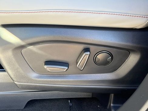 Used 2026 Ford Explorer Active w/ Active Comfort Package AWD/4WD image 11