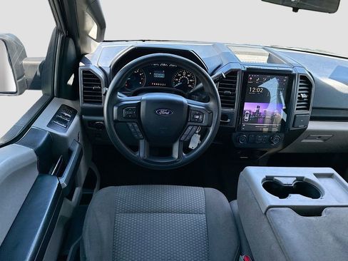 Used 2017 Ford F150 XLT image 22