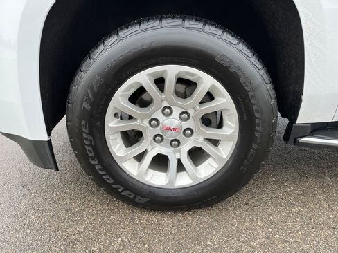 Used 2019 GMC Yukon XL SLT w/ Open Road Package image 29