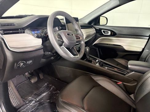 Used 2025 Jeep Compass Limited AWD/4WD image 22