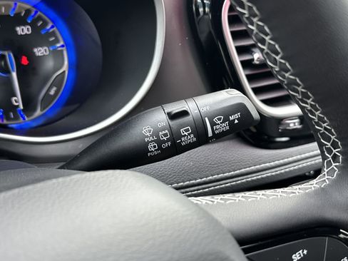 New 2026 Chrysler Pacifica Select w/ S Appearance Package image 19