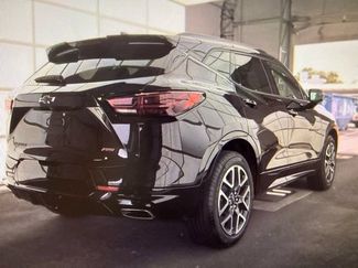 Used 2025 Chevrolet Blazer RS FWD video 2