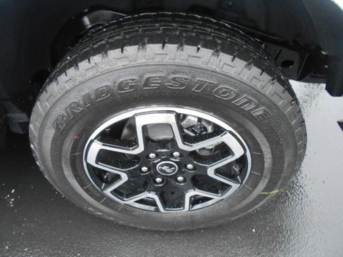 New 2025 Ford Bronco Outer Banks image 36