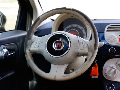 Used 2013 FIAT 500 Pop image 25