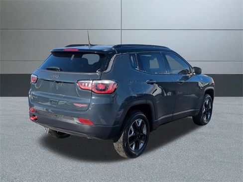 Used 2017 Jeep Compass Trailhawk w/ Navigation Group image 6