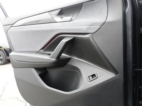 New 2026 Volkswagen Tiguan SE R-Line image 14