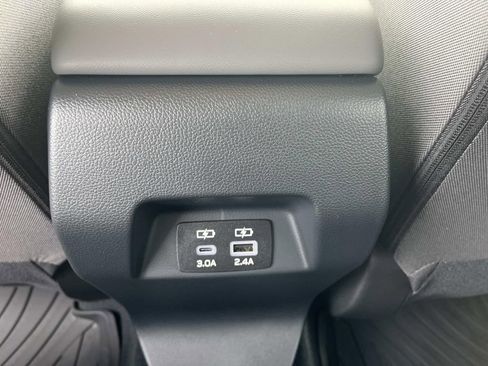 Used 2025 Subaru Crosstrek 2.0i Premium w/ Popular Package #4 AWD/4WD image 17