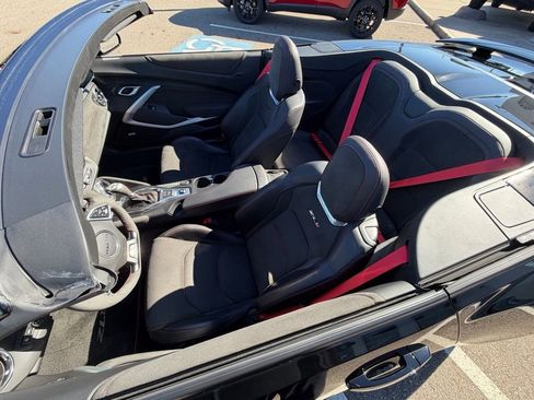 Used 2018 Chevrolet Camaro ZL1 image 16