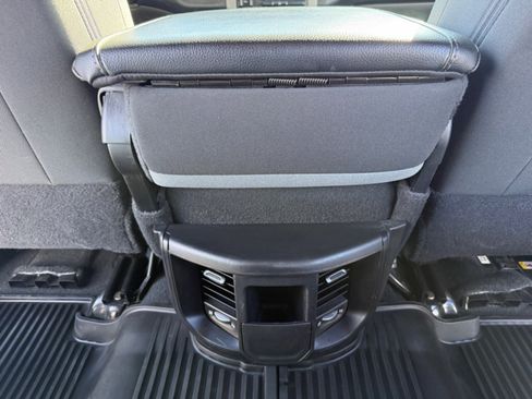 Used 2022 RAM 2500 Big Horn w/ Cold Weather Group image 30