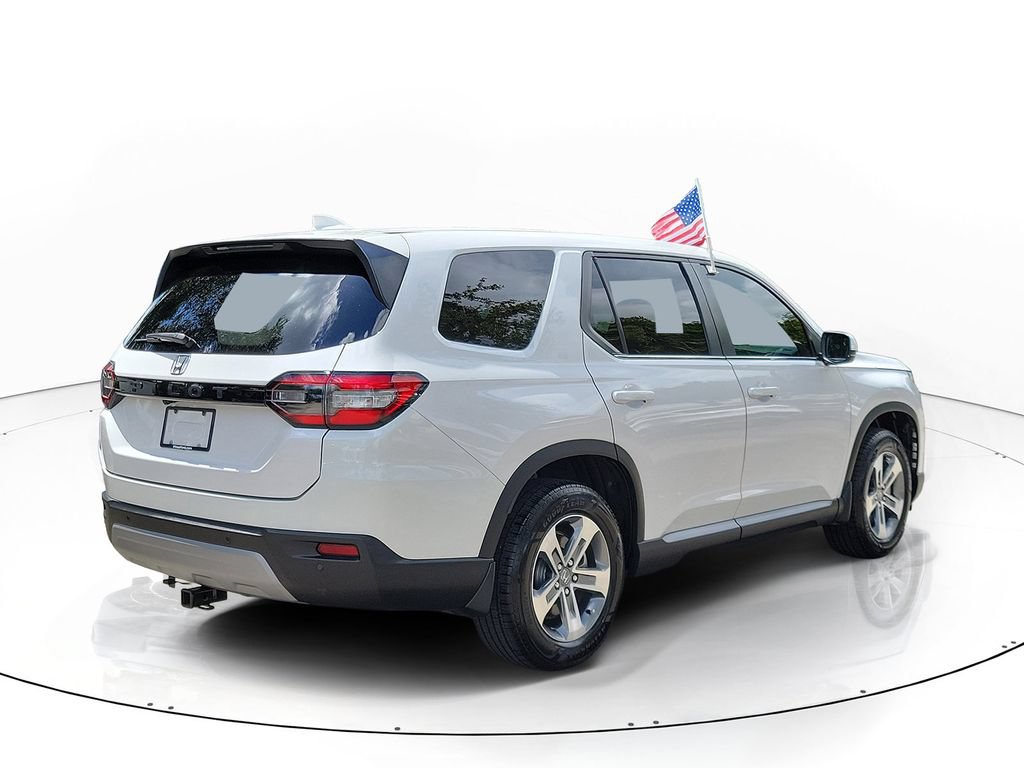 Used 2023 Honda Pilot EX-L image 3
