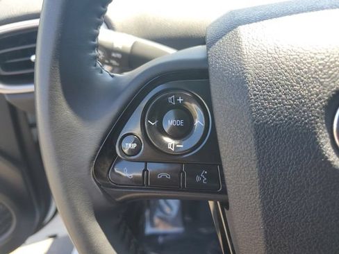 Used 2022 Toyota Prius Prime XLE FWD image 28
