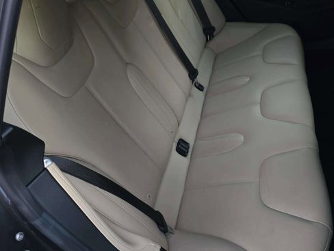 Used 2016 Tesla Model S 75 image 28
