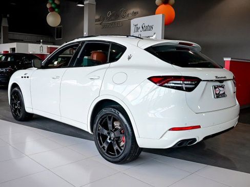 Used 2022 Maserati Levante GT image 7