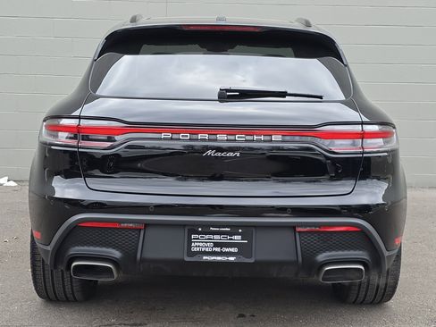 Certified 2025 Porsche Macan image 8