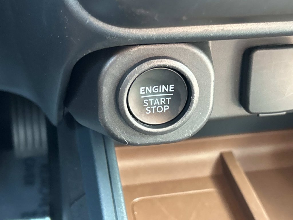 Used 2024 Ford Maverick Lariat FWD image 19