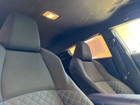 Certified 2020 Toyota C-HR XLE FWD image 17