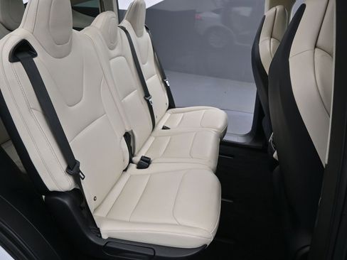 Used 2019 Tesla Model X 100D image 33