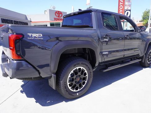 New 2026 Toyota Tacoma TRD Off-Road AWD/4WD image 4