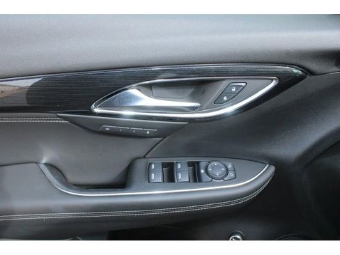 Used 2023 Buick Envision Essence w/ Technology Package I image 18