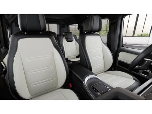 New 2026 Mercedes-Benz G 550 image 5