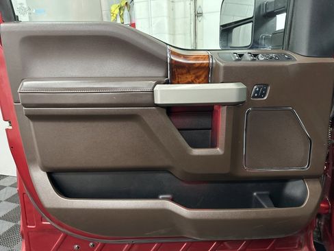 Used 2017 Ford F450 King Ranch w/ King Ranch Ultimate Package image 22