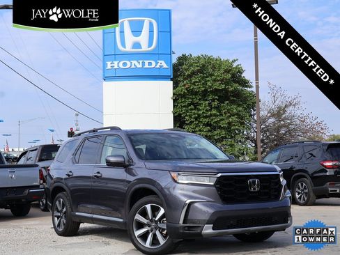 Used 2023 Honda Pilot Elite image 1