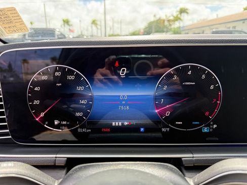 Used 2025 Mercedes-Benz GLE 450 4MATIC image 16