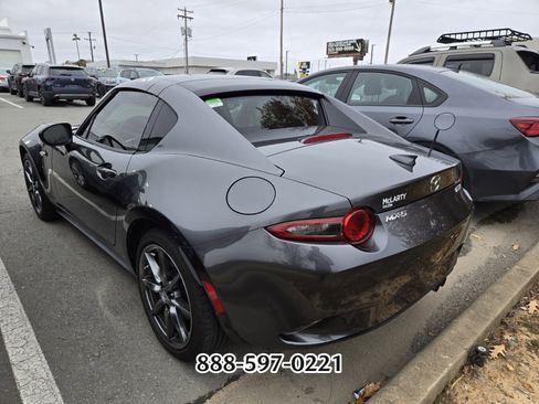 Used 2019 MAZDA MX-5 Miata RF Grand Touring image 7