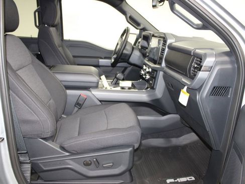 New 2026 Ford F150 XLT w/ Equipment Group 302A MID image 29