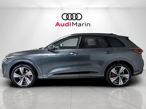 New 2025 Audi SQ5 Premium Plus image 2