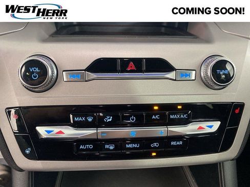 Used 2024 Ford Explorer XLT w/ Equipment Group 202A AWD/4WD image 6