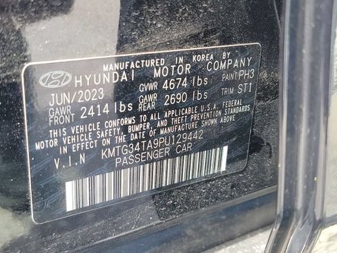 Used 2023 Genesis G70 2.0T w/ Sport Prestige Package RWD image 5